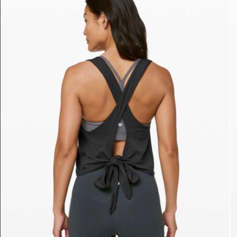 Lululemon turn to tie tank